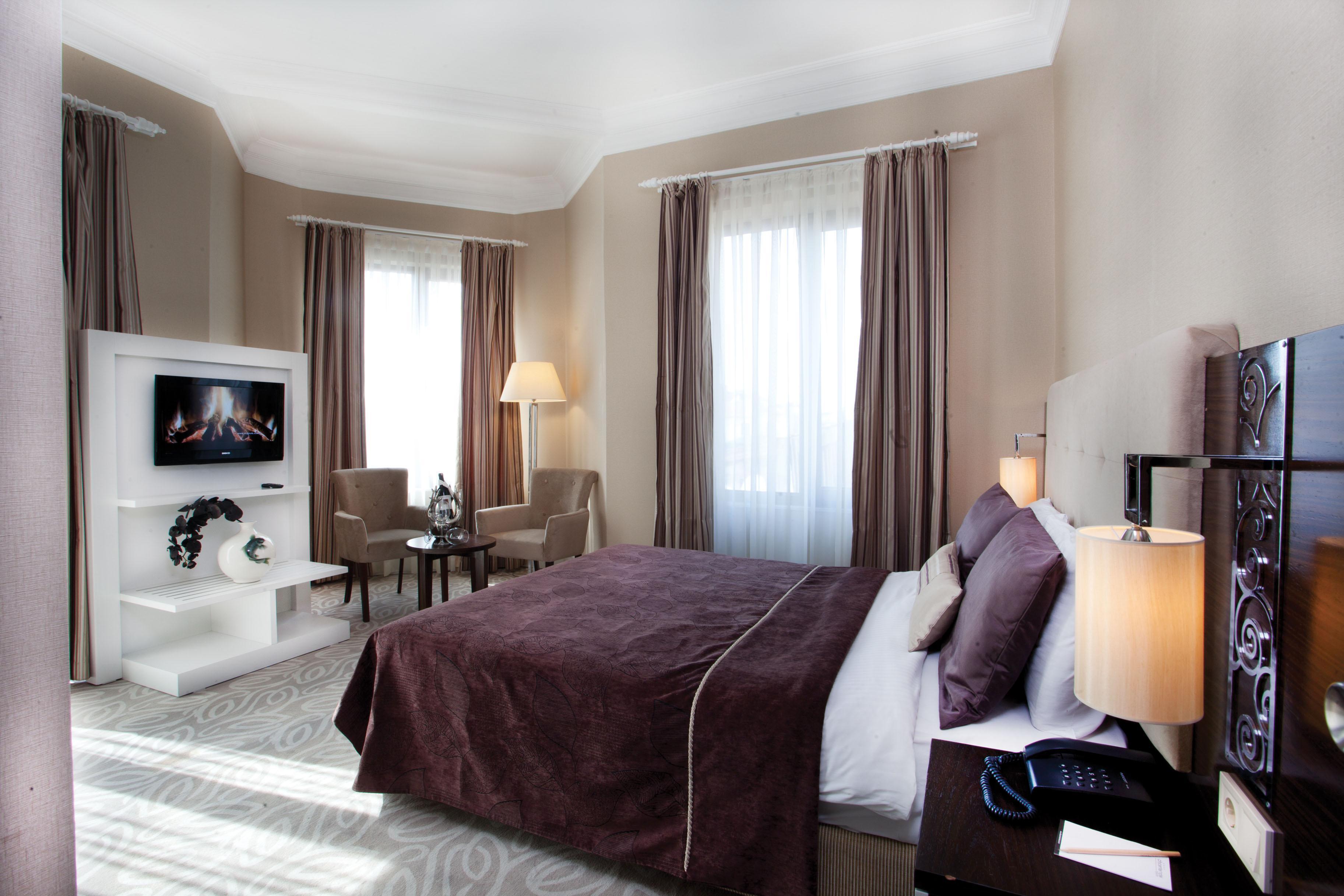 Corner suite. City Center Hotel Стамбул. Отель Istanbul Central Hotel. City Center Hotel 4*. Гостиницы в центре Стамбула.